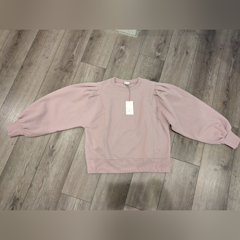 Sweater small